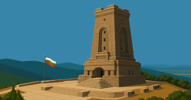 Monument-of-Freedom-Saint-Nicholas-peak bg