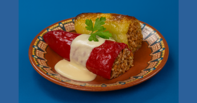 Stuffed-peppers-with-minced-meat-and-rice