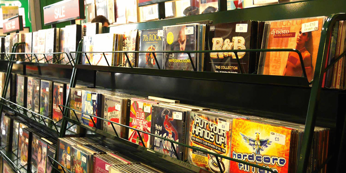 Record sales of records in the UK